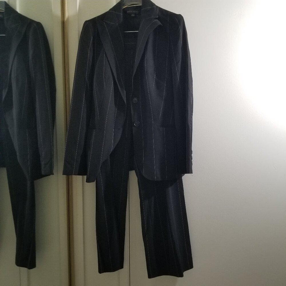 Anne Klein Brand Pinstripes Pants Suit, Black, size 2